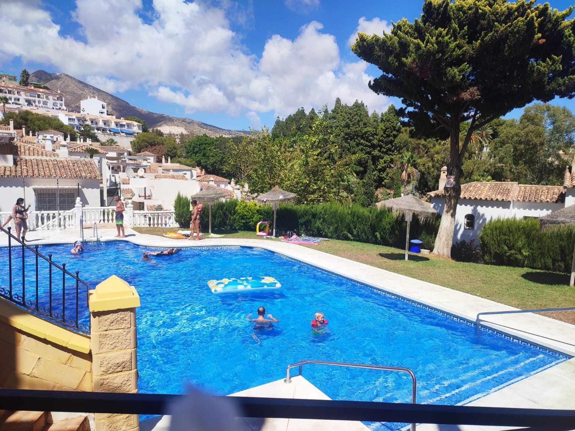 בנאלמדנה Villa Marisol Apartamento Australia מראה חיצוני תמונה