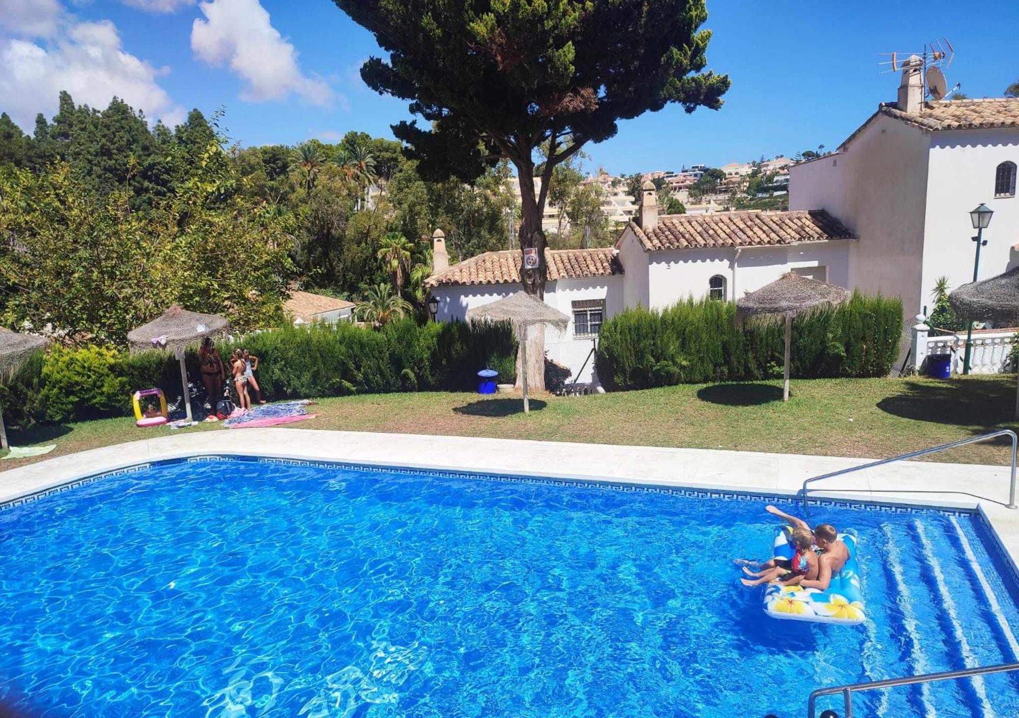 בנאלמדנה Villa Marisol Apartamento Australia מראה חיצוני תמונה